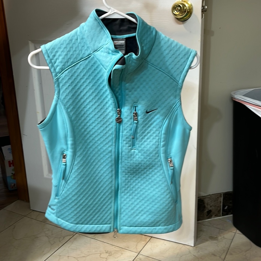 Women’s Nike vest Size Small